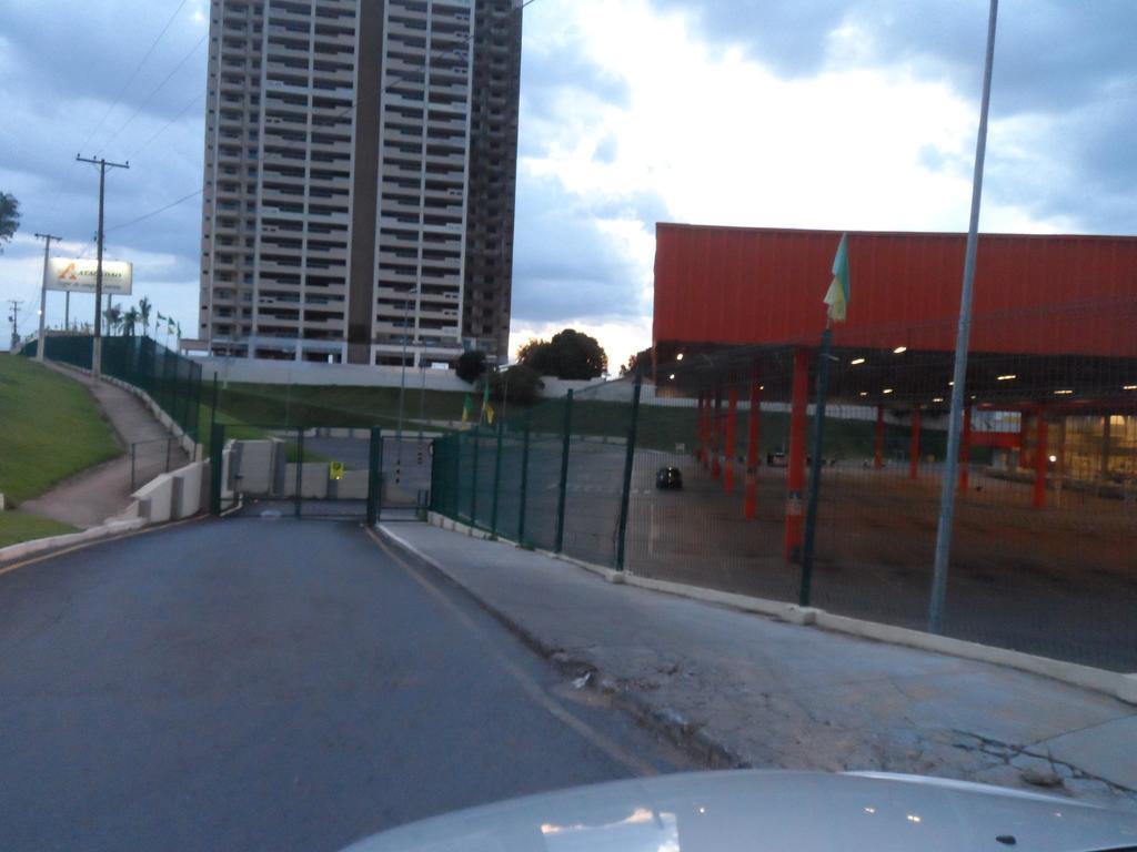 Residencial Montreal Apartamento *